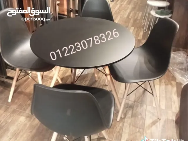 كراسي وطاولات كافيهات