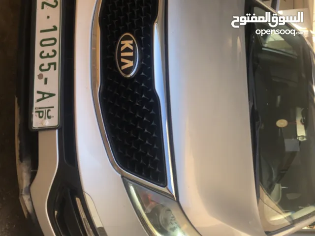 سبورتاج ترخيص 2015 ديزل فحص ممتاز البيع كاش فقط تنازل مباشر للبيع او للبدل فل ما عدا فتحة سقف