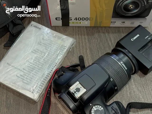 كاميرا كانون الاحترافية