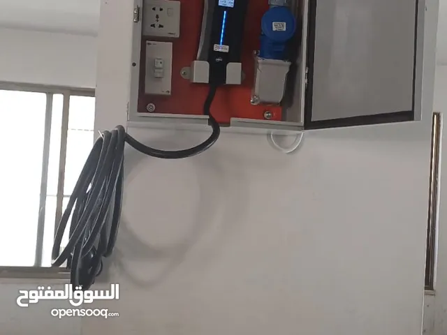 نقاط شحن سيارات كهربائية
