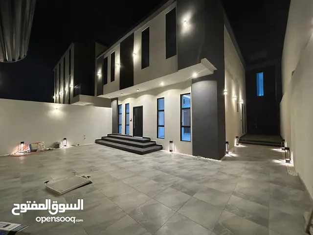 5 Bedrooms Chalet for Rent in Jeddah Al Hamra