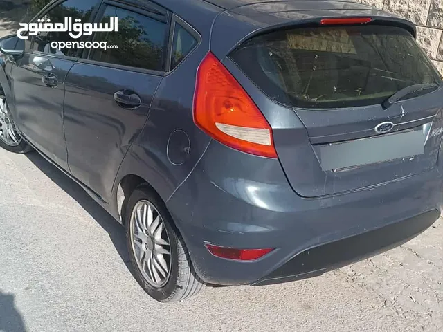 فورد فيستا للبيع 2012