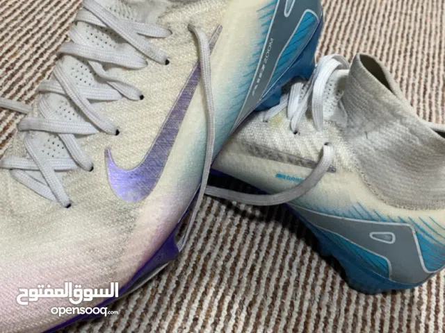 Nike Air Zoom Mercurial Superfly 10 ELITE - Size 39 حذاء كره قدم نايك للبيع مقاس 39