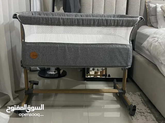 Baby bed from 0 to 6 months fro a just kidding brand for 600 aed only
