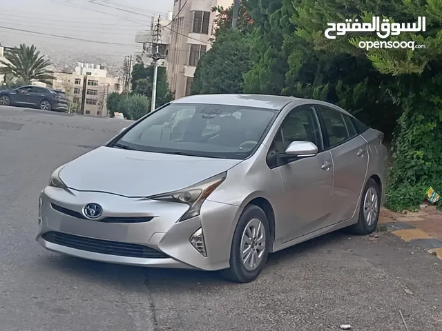 Used Toyota Prius in Amman