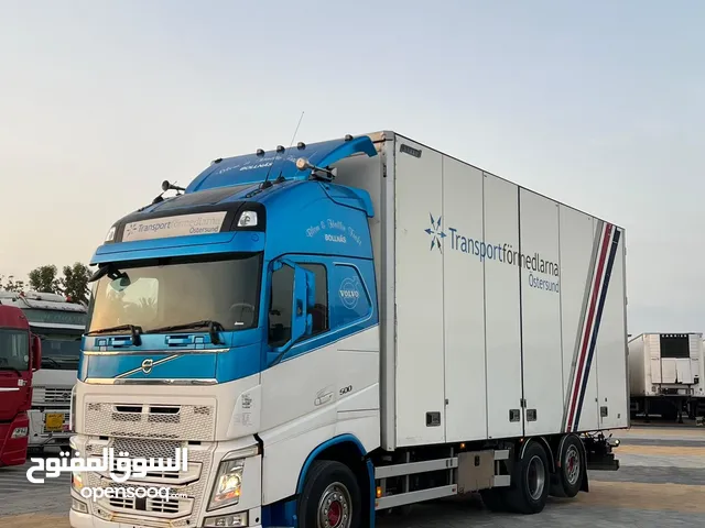 فولفو شاحنة