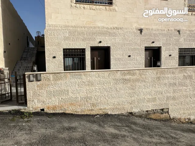 135 m2 2 Bedrooms Apartments for Rent in Amman Al-Marqab