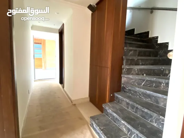 470 m2 More than 6 bedrooms Apartments for Sale in Beirut Achrafieh