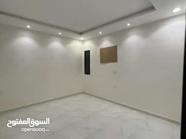 180 m2 3 Bedrooms Apartments for Rent in Al Riyadh Al Quds
