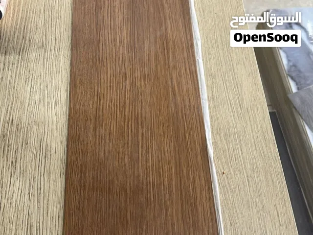 باركيه لاصق ذاتي 3.50 المتر