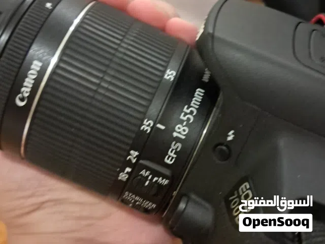 كميرا تصوير احترافي من ماكة كينون نضيفه ومعاها أغراضها وشحنا وعدسه على 100 دينار قابل للتفاوض