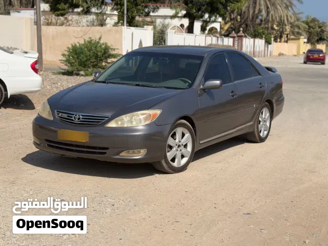 كامري للبيع موديل 2002
