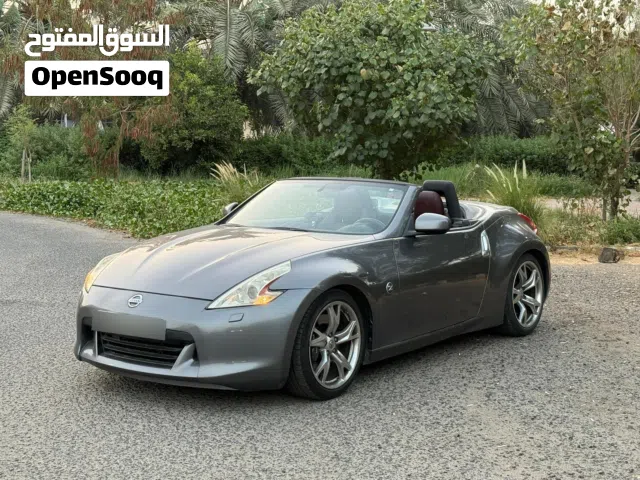 2012 نيسان Z 370
