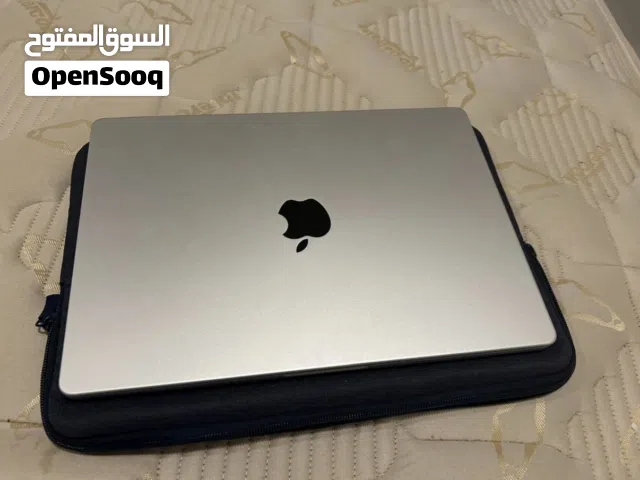 MacBook Pro M4 24RAM 1TB