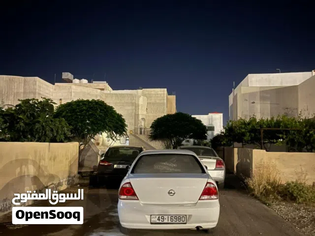 2013 نيسان صني S