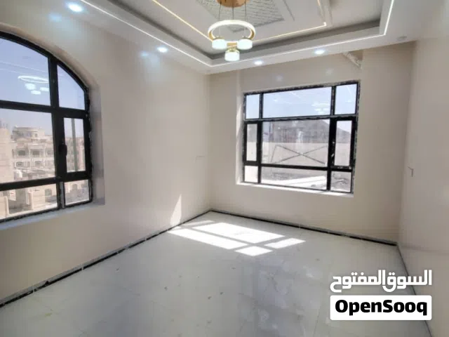 شقق سوبر لوكس في شارع الثلاثين شملان من4غرف و3حمامات وصاله جانبيه