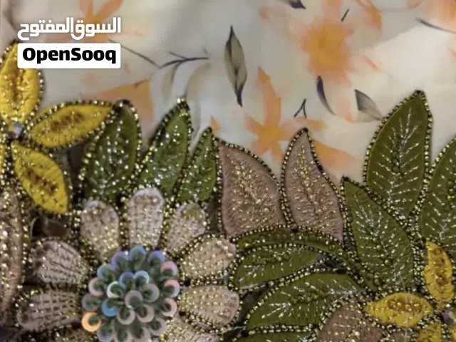 مخور جاهز تفصيل بقياسات مختلفه فالوصف بس ب 11 ريال