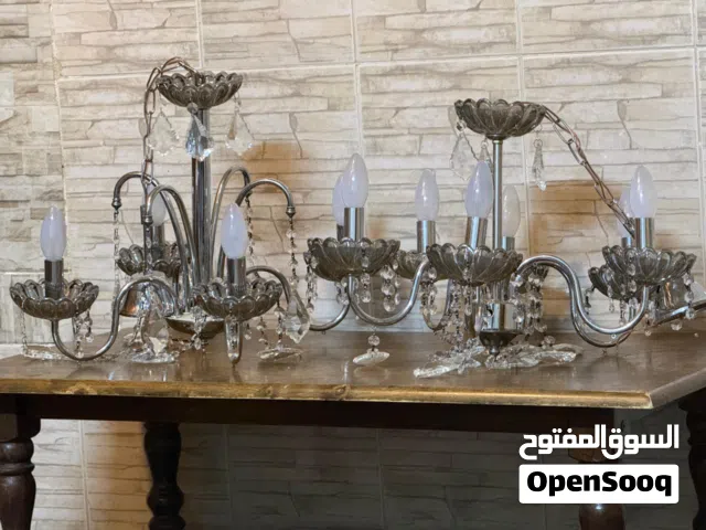 ثريات عدد 2 بحاله الوكاله