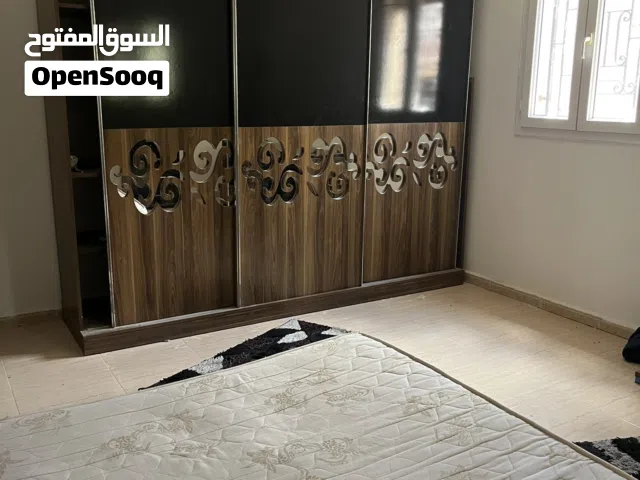 غرفة نوم تركية في حالة ممتازة