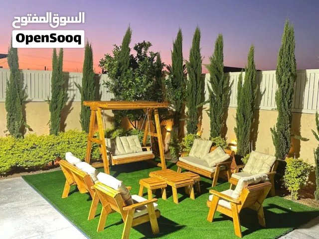 طقم مقاعد ومراجيح خشب سويدي فاخر شغل قوي وفنش نظيف ونهتم بأدق التفاصيل