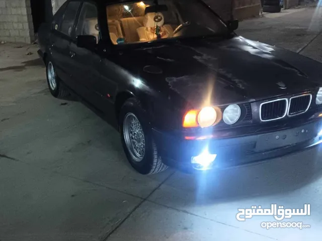 BMW   520 تبارك الرحمن