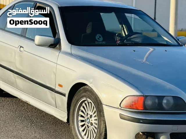 1998 بي ام دبليو الفئة 5 520