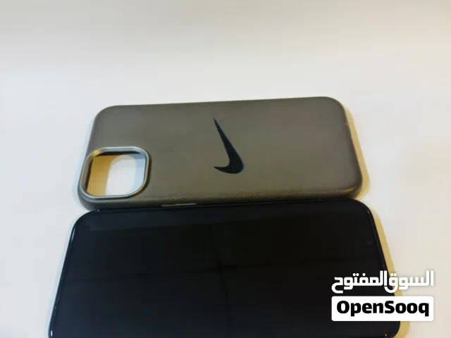 السلام عليكم ايفون 13 عادي كفاله عامه بطاريه 75 على الفحص والضمان