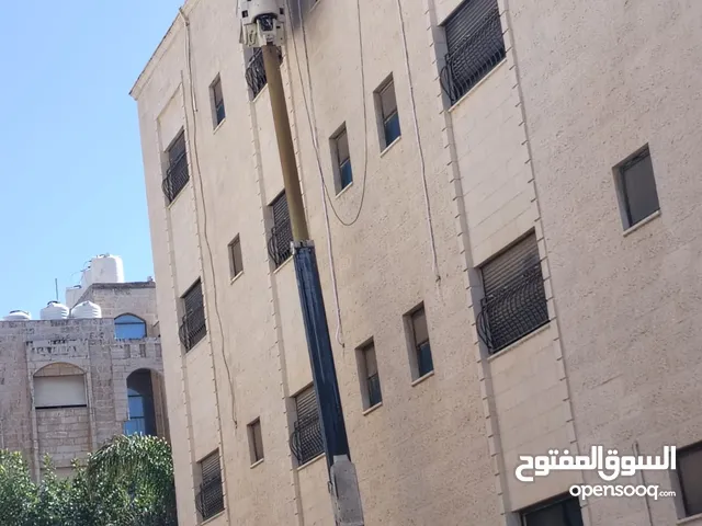 رافعة اشخاص ونش سلة للإيجار أسعار ممتازة (30) دينار