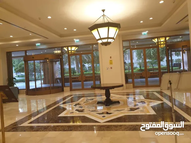 138 m2 1 Bedroom Apartments for Rent in Doha The Pearl-Qatar