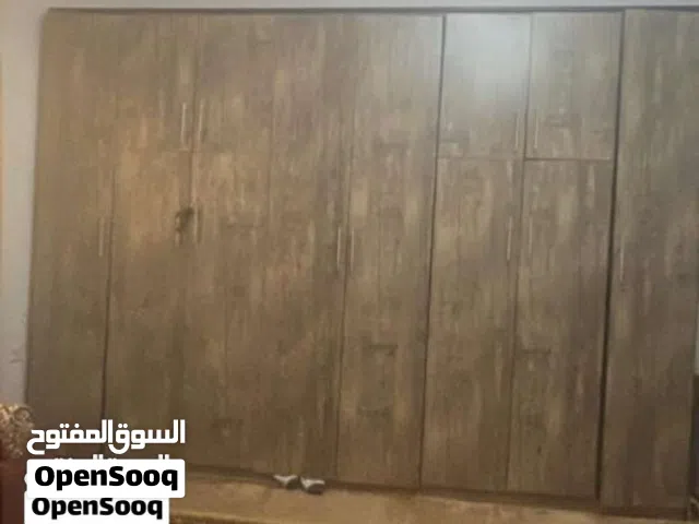 فرصة كزيوني دولاب كبير 4متر