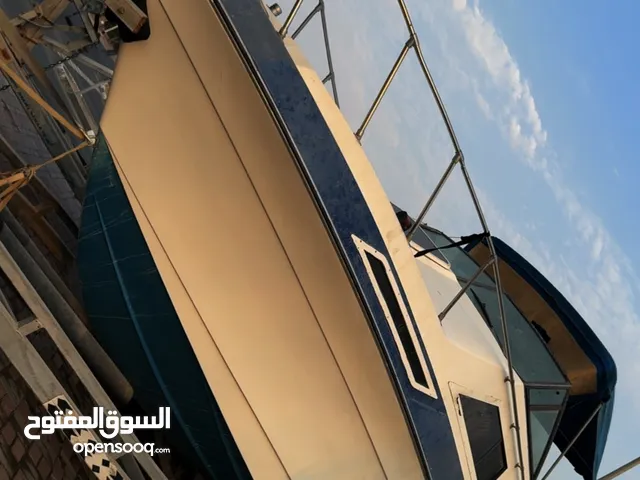 يخت ايطالي cintry