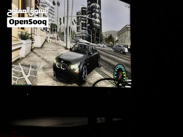 PC ألعاب متوسط قابل للتطوير