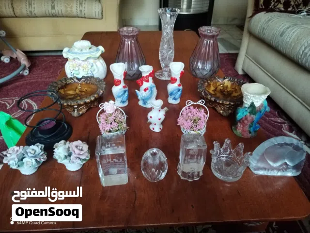 للبيع عدد 24  قطعه مناظر حسب الصور المرفقة في حاله جيده جدا