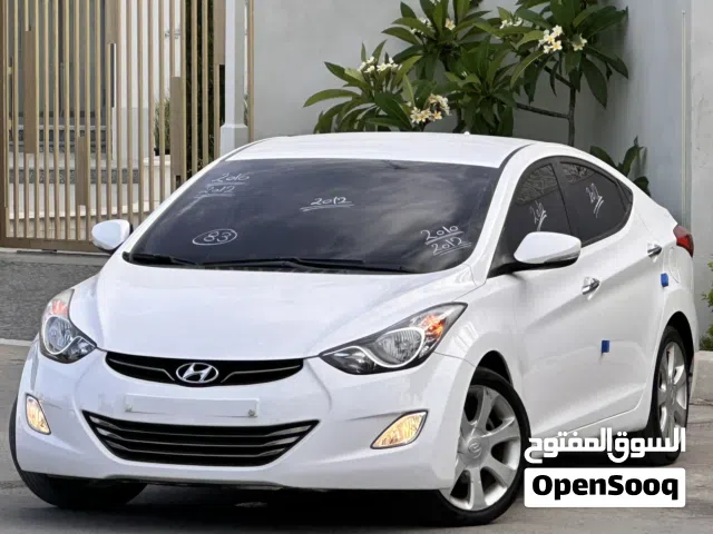 2010 هيونداي افانتي SE