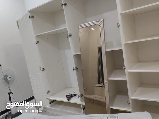 نجار فتح +نقل +شد +صيانه جميع انواع الغرف الووووو نجار فتح +نقل +شد +صيانه جميع انواع الغرف نجار