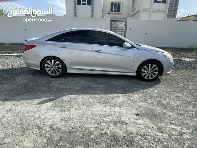 Used Hyundai Sonata in Al Sharqiya