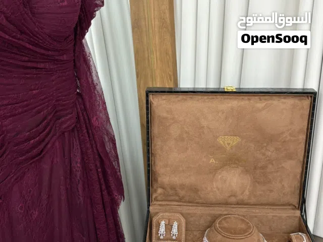 فستان من المصممه اسراء