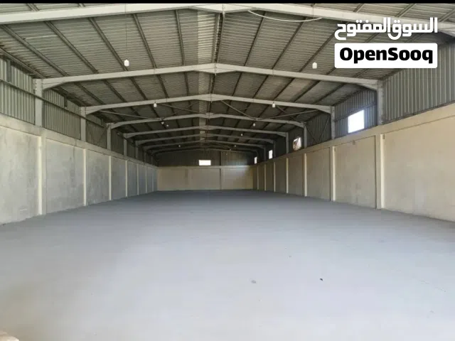 مخزن ايجار 500 متر ويوجد مساحات اخرى الطريق الدائرى ابيس خلف مول لمعى و الطريق مباشر ومتفرع ش 16م