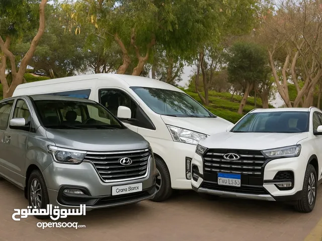 تأجير سيارات عائلية H1 وHiace بالسائق – للسفريات، اليوميات والمطارات Family Car Rental H1&Hiace
