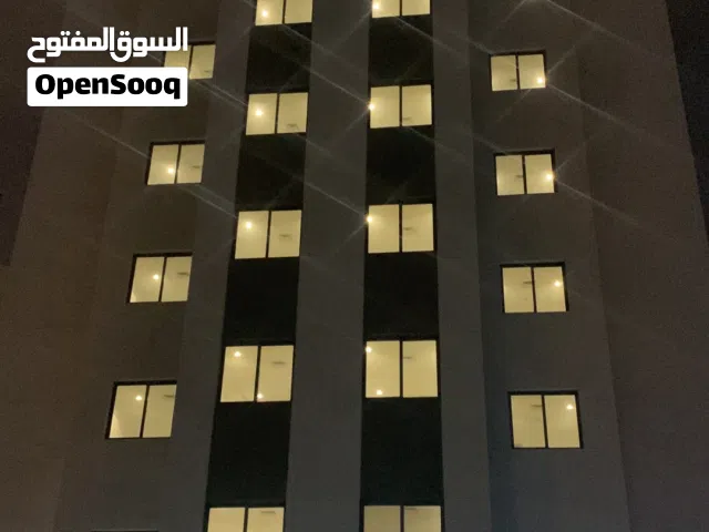 شقة للإيجار للشركات والأفراد بحولي عمارة جديدة موقع ممتاز جدا غرفتين وصالة وحمامين ومطبخ