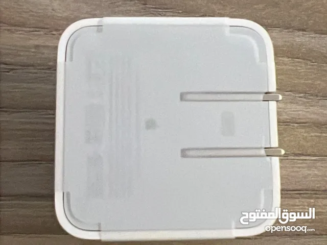 شاحن آبل أصلي 35 واط بمنفذين (USB-C) – جديد
