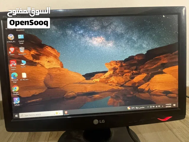 شاشة كمبيوتر تصلح للكمبيوتر او الكاميرات