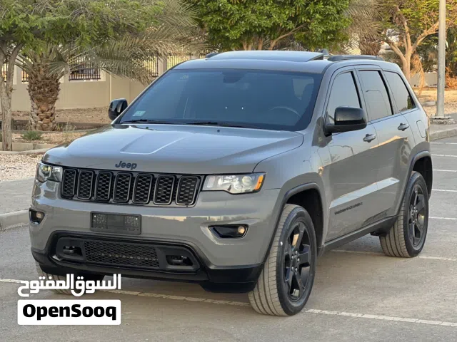 Used Jeep Grand Cherokee in Al Dakhiliya