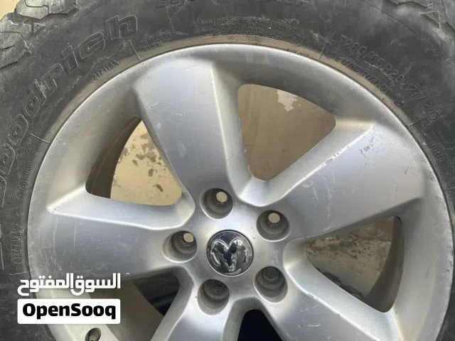 حبتين من جنط دوج رام الأصلي عندي حبتين بدي أبيعهم بنفع سبيرات قياس 20