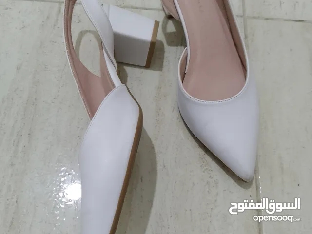 كندرة ستاتي لون ابيض للبيع