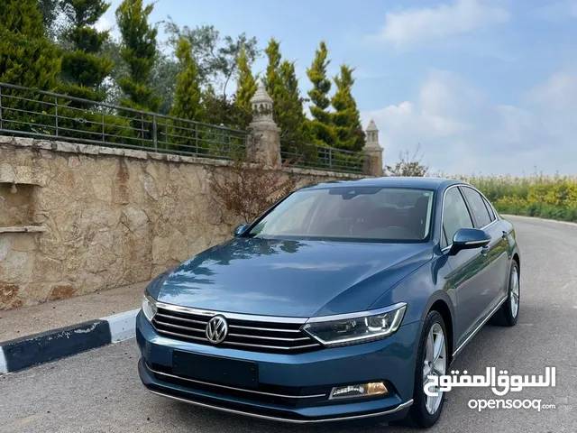 Volkswagen Passat 2016 in Ramallah and Al-Bireh