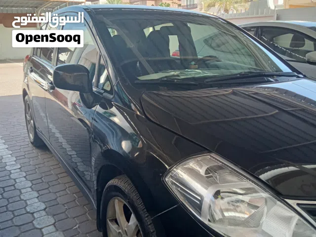 2012 نيسان فيرسا SV