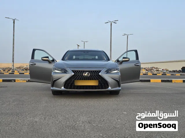 Used Lexus ES in Al Batinah