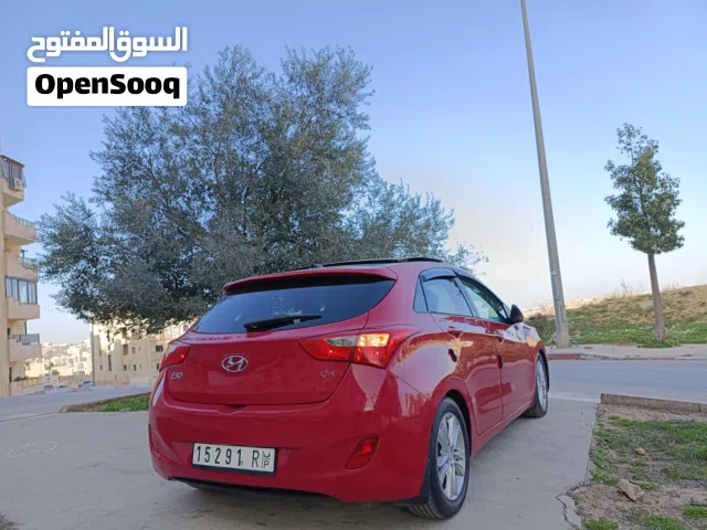 هونداي i30 فل اضافات فل اوتمات2015 بحالة ممتازة الله يبارك لصاحب النصيب ،،