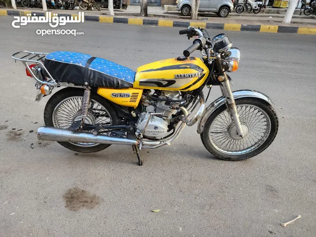 دراجة امتياز ايراني قوة 200 سي سي